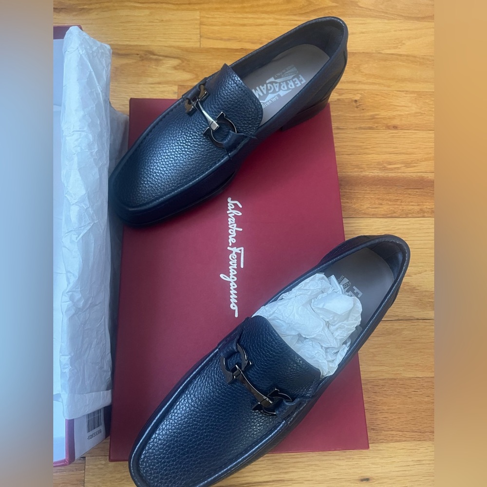 Brand new Salvatore Ferragamo men’s dress shoes